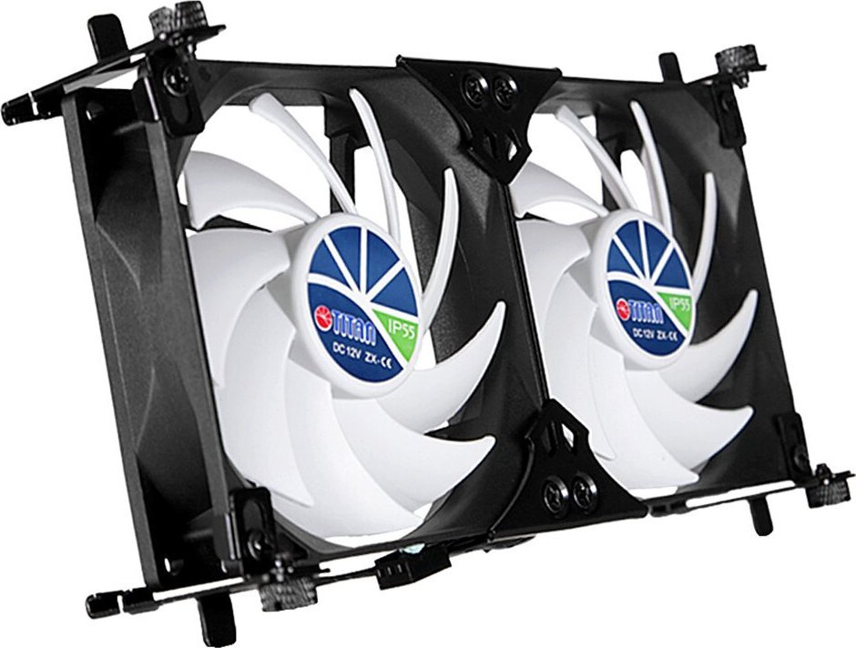 Ledusskapis ar dubulto ventilatoru Titan SC22V2+
