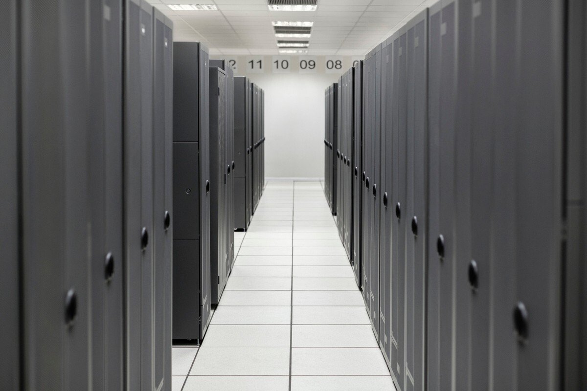 HPE MR408i-p Gen11 x8 Lanes 4GB