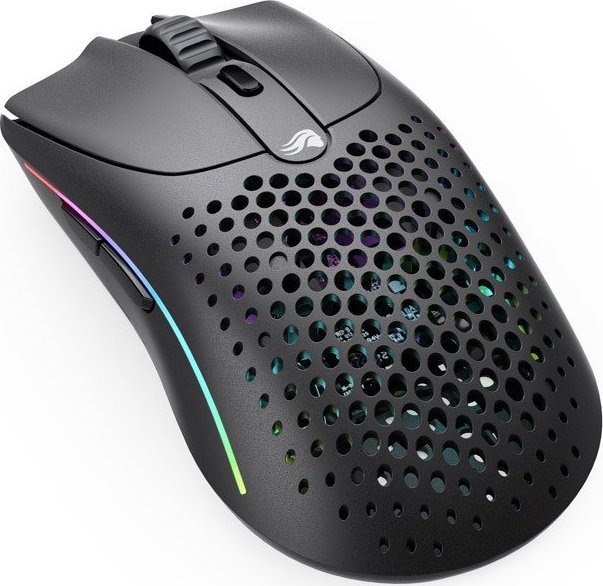 Peles Glorious PC Gaming Race Model