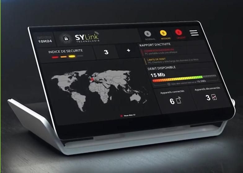 Ugunsmūris Cyberoam NDR+NGFW+Behavioral AI, 7`` (BOXV2)