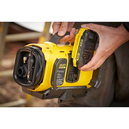 Uzlādējams kompresors 18V SFMCE520B STANLEY |